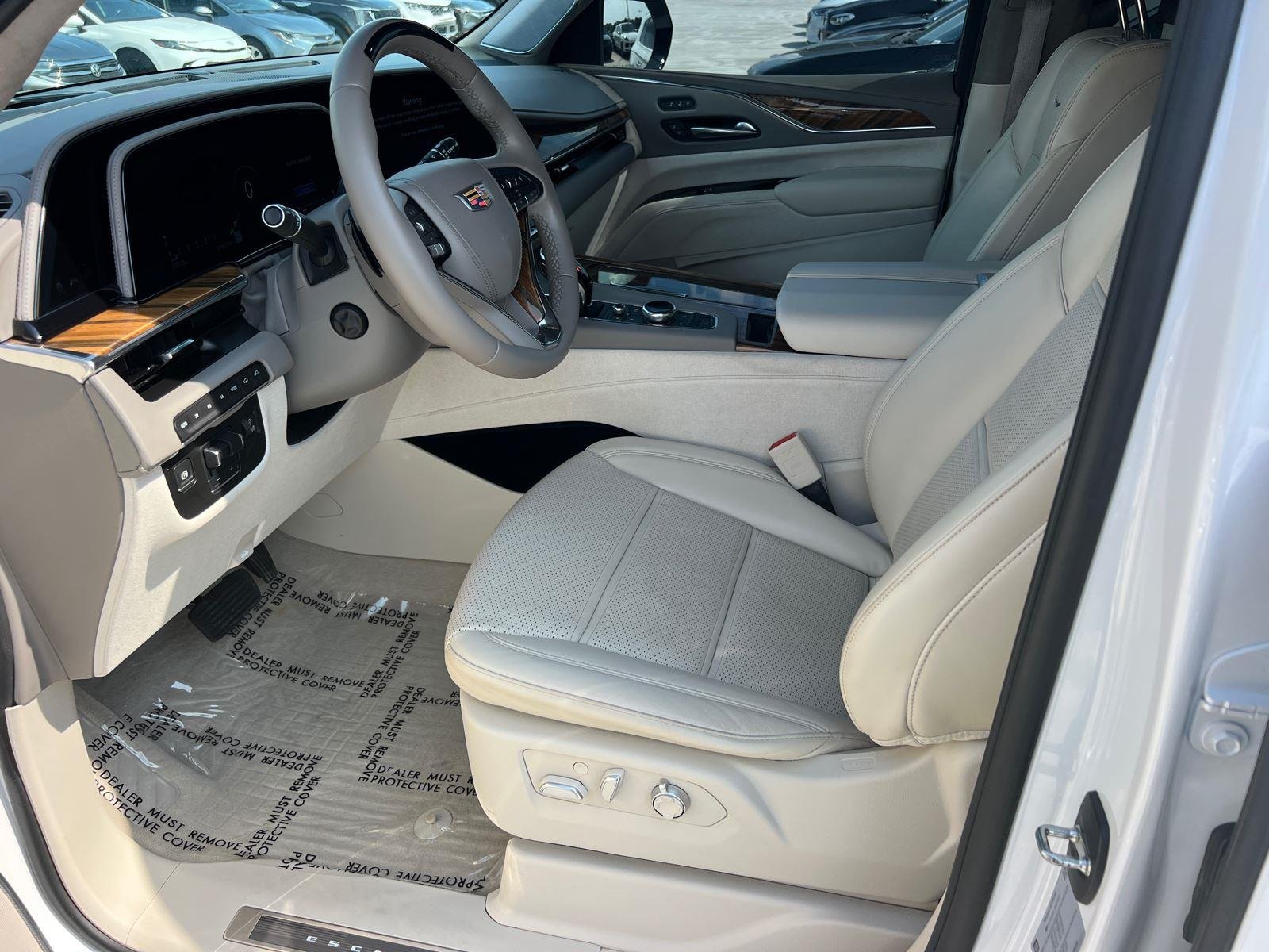 Used 2024 Crystal White Tricoat Cadillac 4WD Sport Platinum image 9