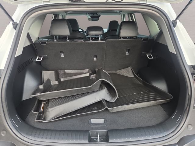 Used 2024 Snow White Pearl Kia EX image 34