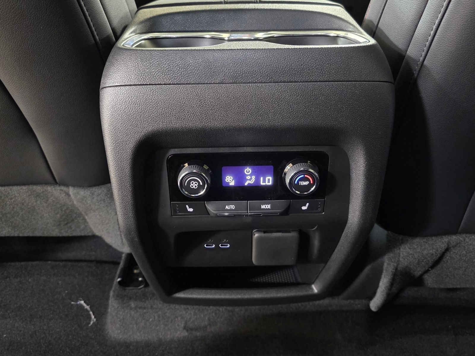 2026 Chevrolet Traverse RS - Photo 17
