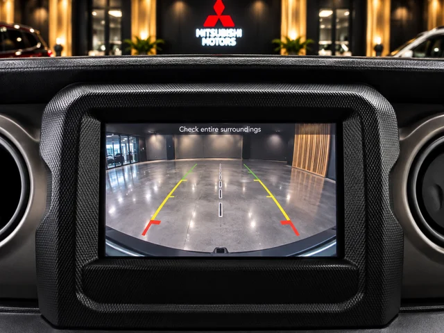 2023 Jeep Wrangler 4-Door Sport S - Photo 22