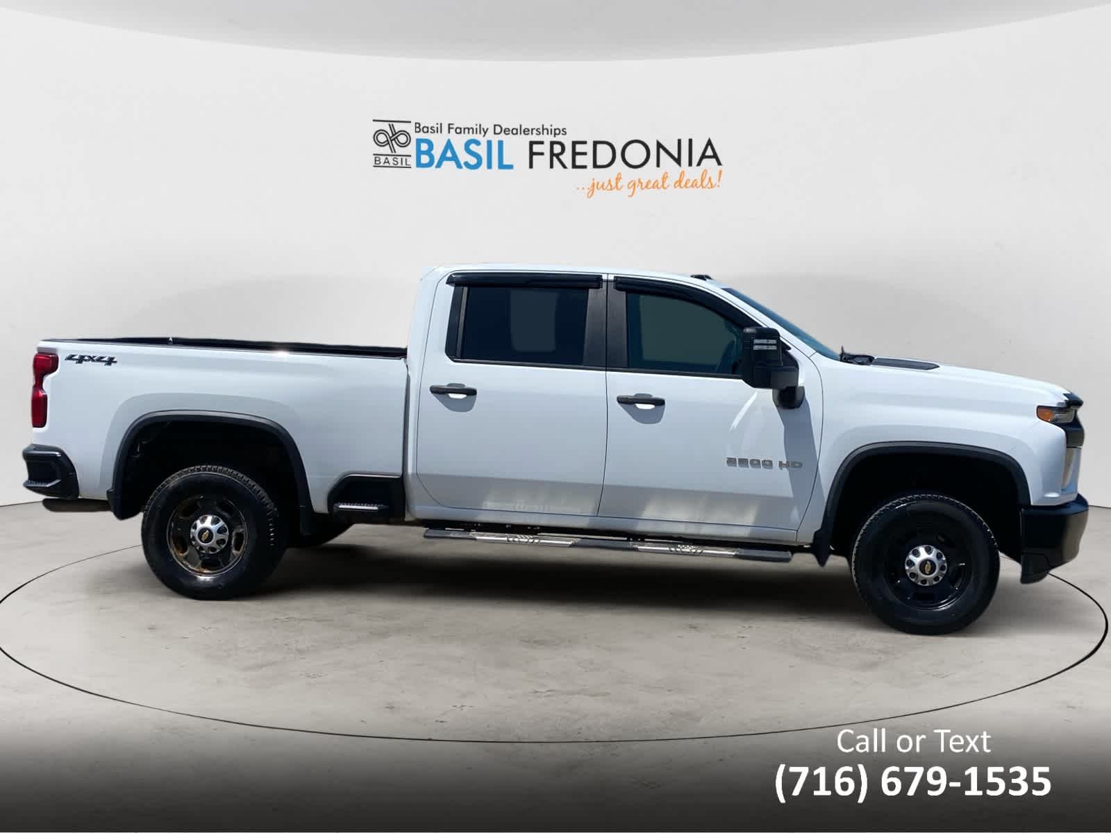 Used 2020 Summit White Chevrolet Work Truck image 10