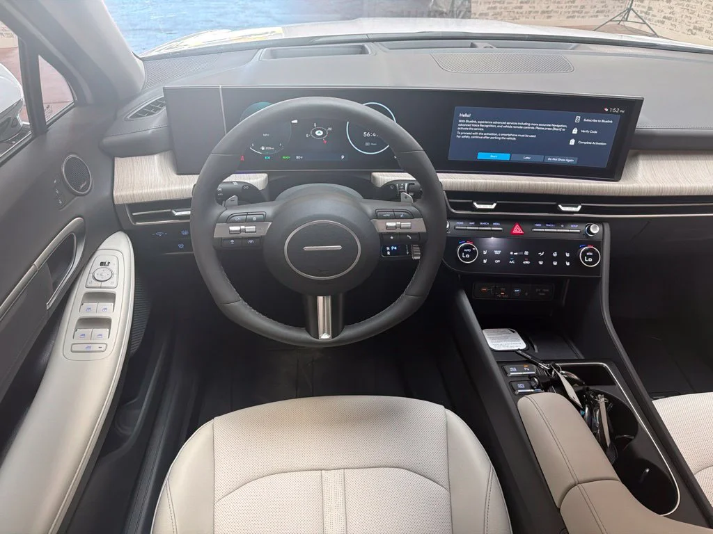 New 2027 Serenity White Hyundai Limited image 19