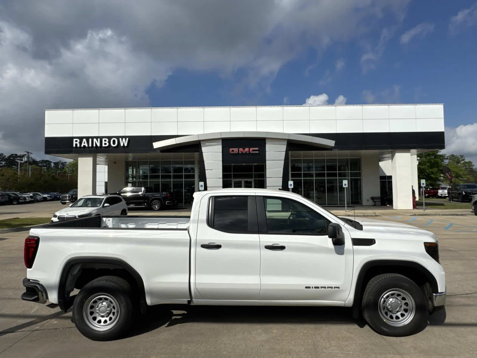 2026 GMC Sierra 2WD Double Cab Standard Box Pro's photo