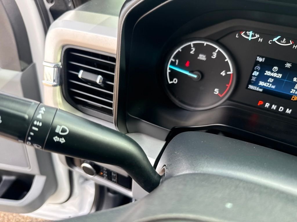 Used 2024 Oxford White Ford XLT image 19