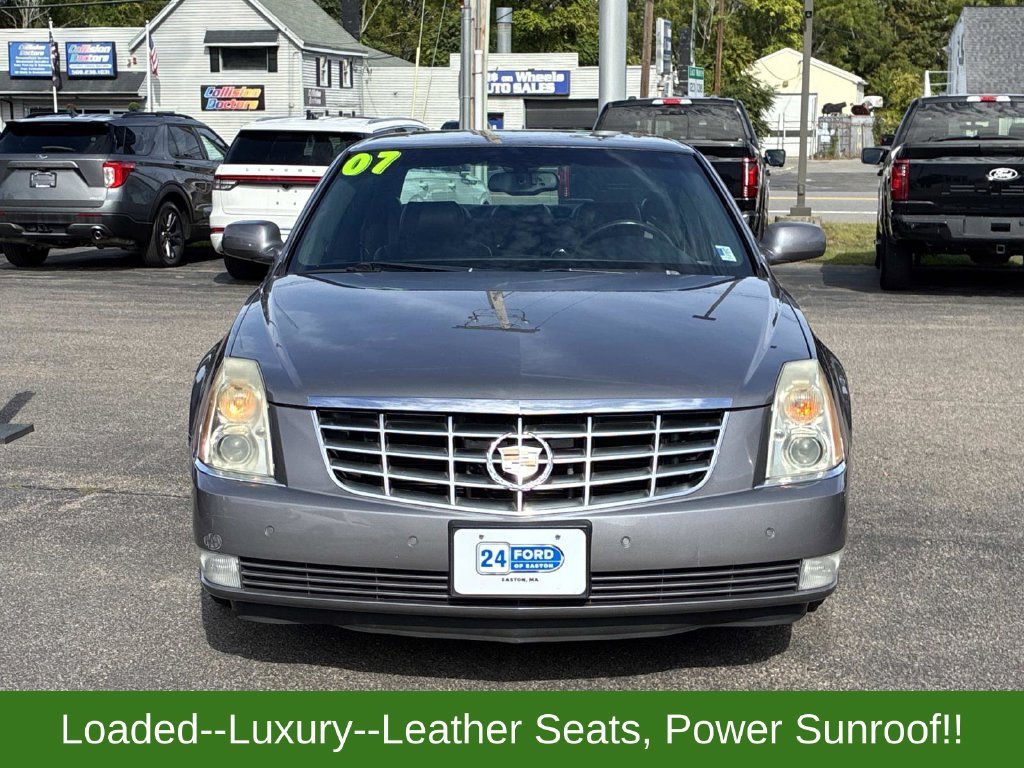 Used 2007 Gray Cadillac Luxury I image 2