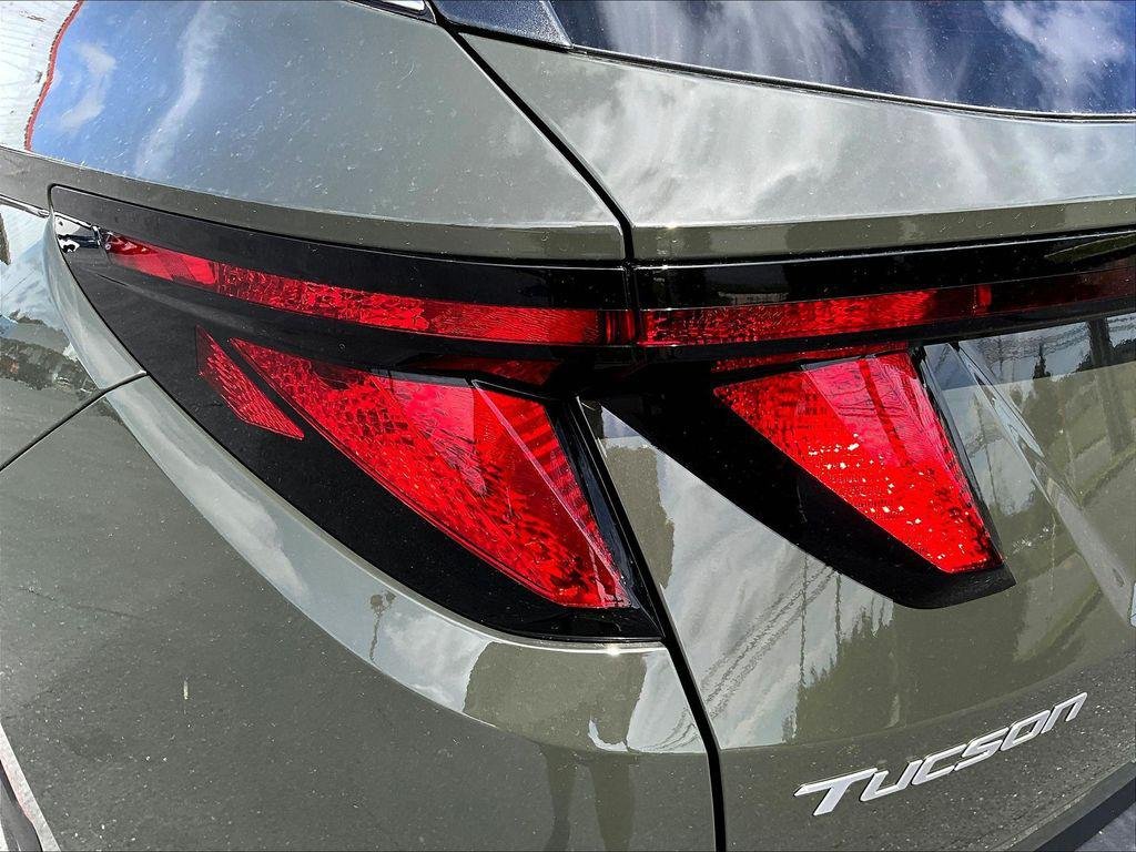 New 2026 Green Hyundai SEL Plus FWD image 22