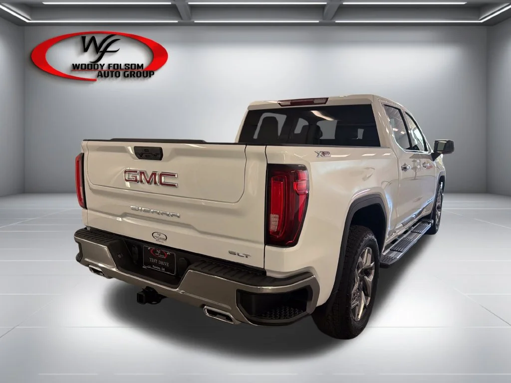 2026 GMC Sierra 1500 SLT - Photo 6