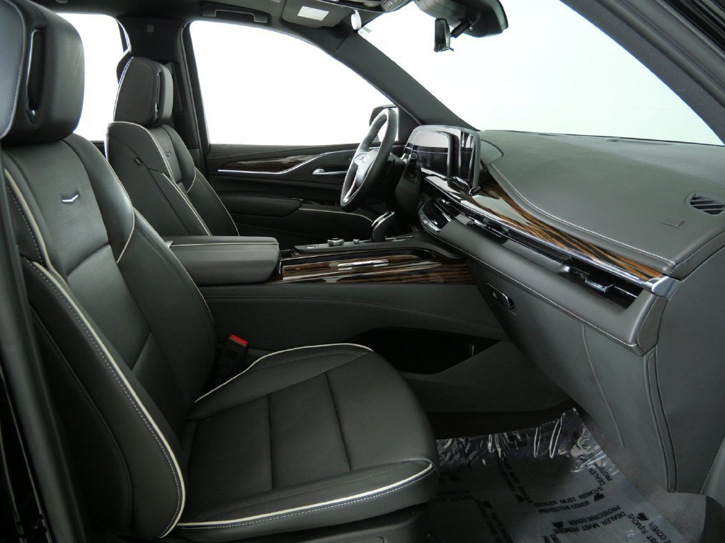 Used 2023 Black Cadillac Premium Luxury image 21
