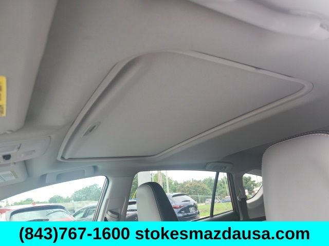 Used 2018 Red Toyota Limited image 2