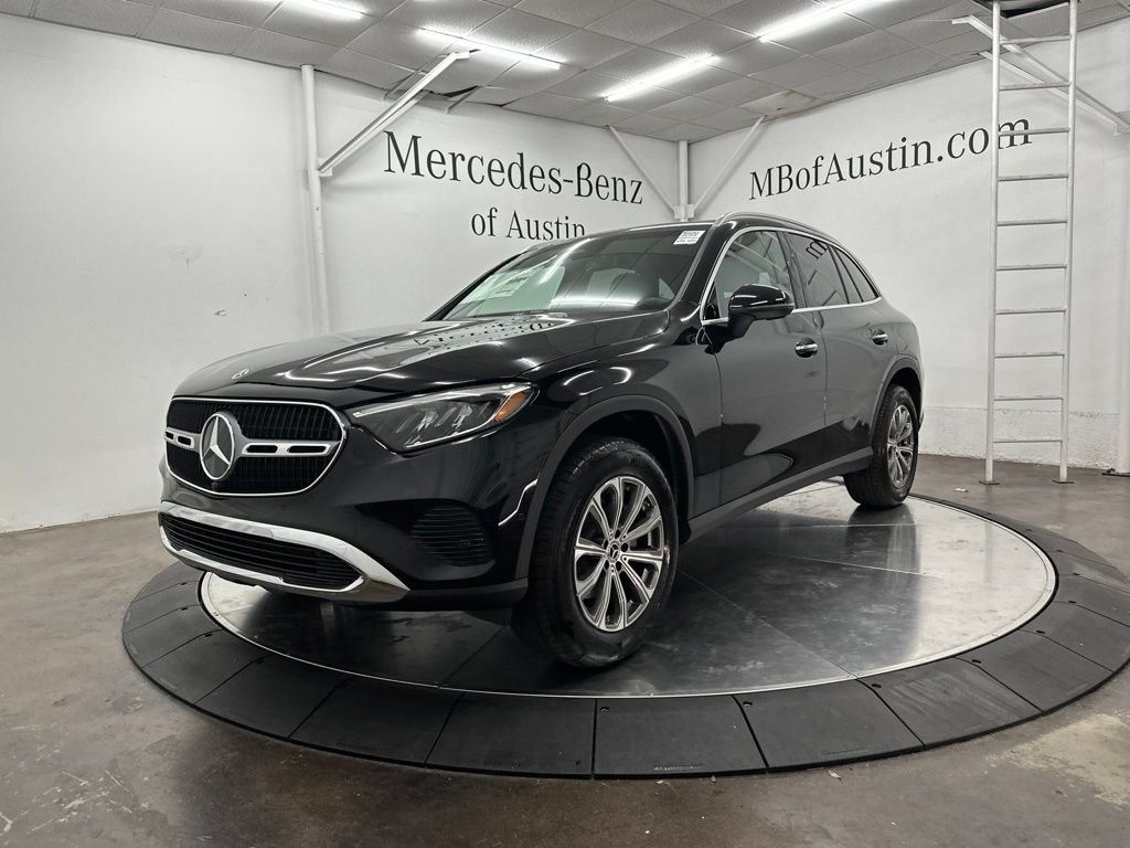 New 2026 Black Mercedes-Benz GLC 300 image 3