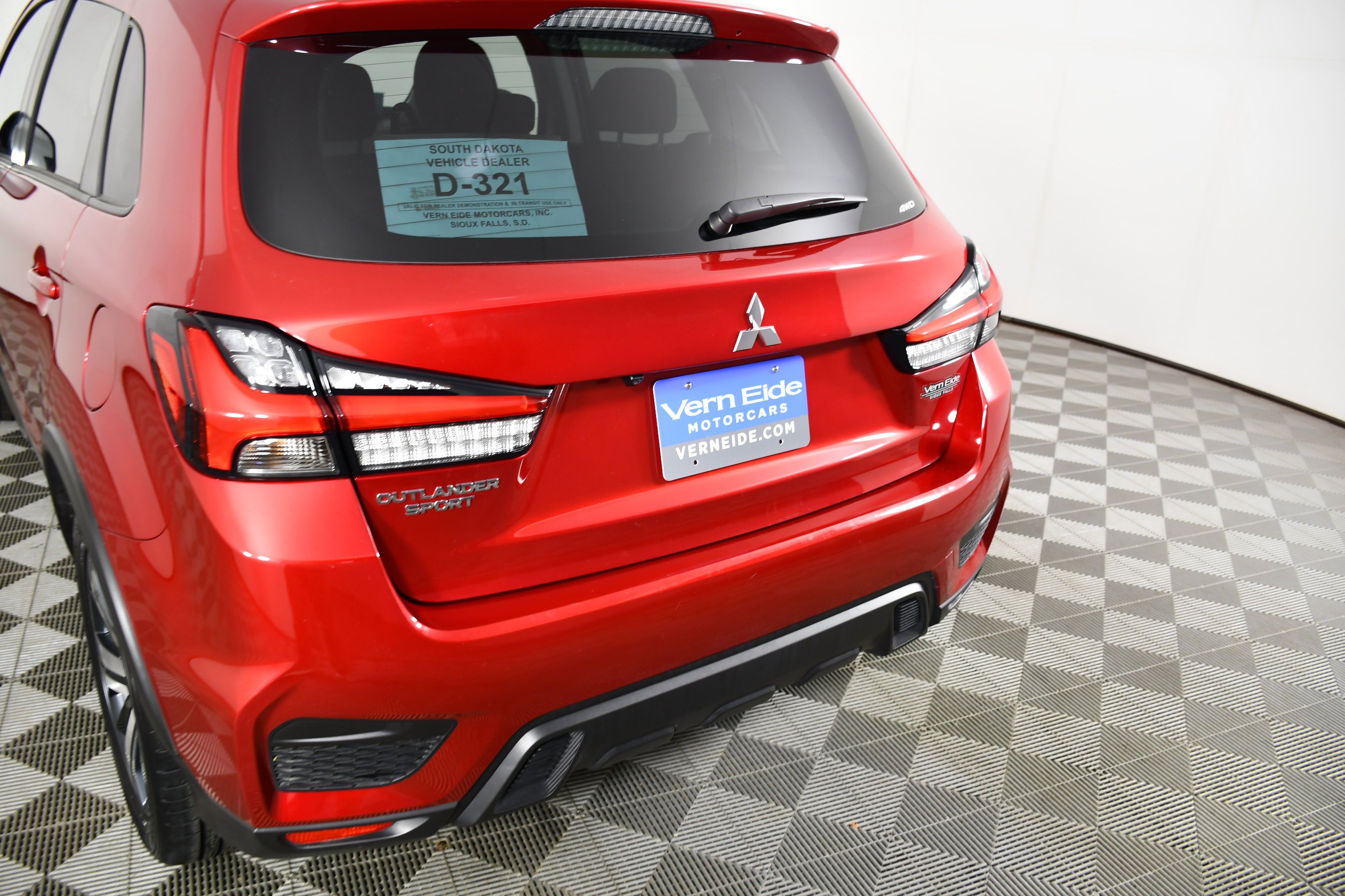 Certified Used 2024 Gray Mitsubishi ES image 15