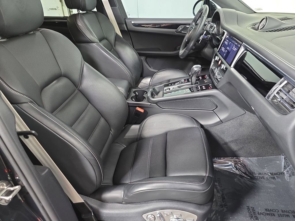 Certified Used 2023  Porsche S image 27