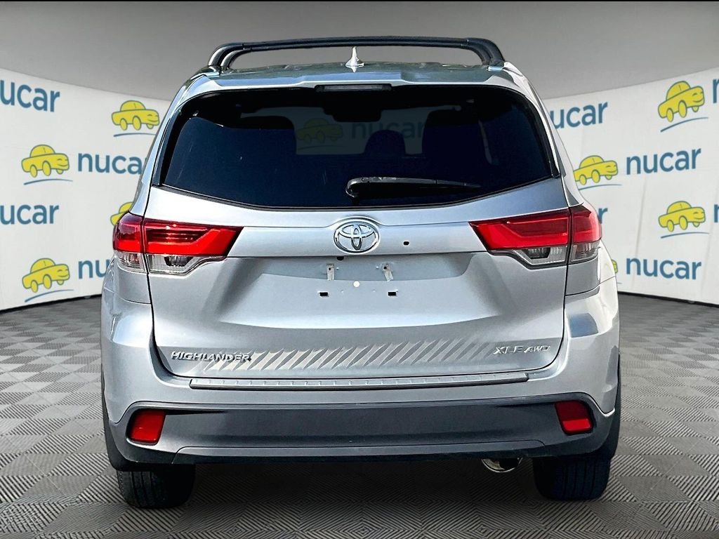 Used 2019 Celestial Silver Metallic Toyota XLE image 4
