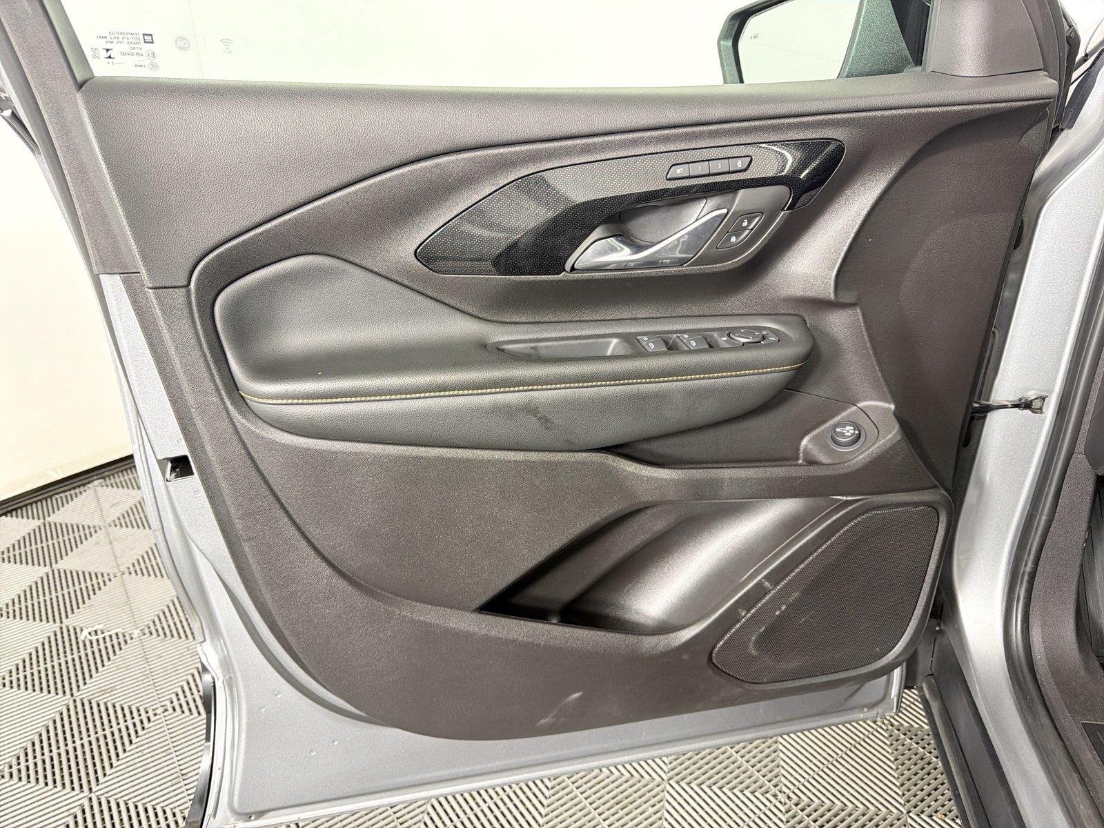 Certified Used 2024 Sterling Metallic GMC AT4 image 3