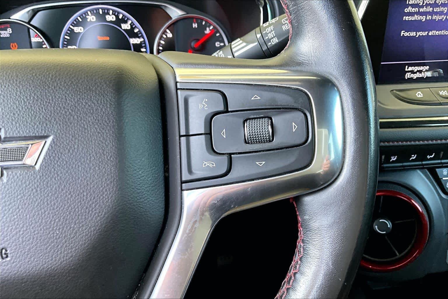 Used 2020 Iridescent Pearl Tricoat Chevrolet RS image 25