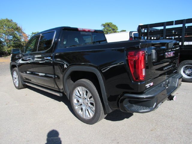Used 2020 ONYX BLACK GMC Denali image 7