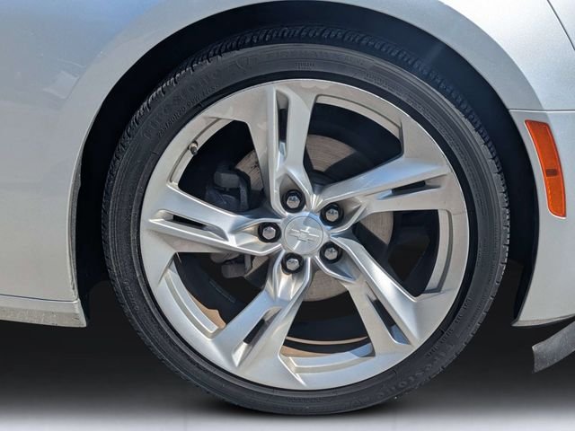 Used 2019 Silver Chevrolet 1LT image 11