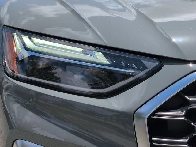 Used 2021 Gray Audi Premium Plus image 9