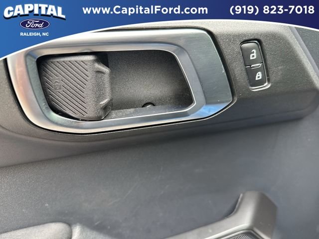 Used 2025 Blue Ford Badlands image 21