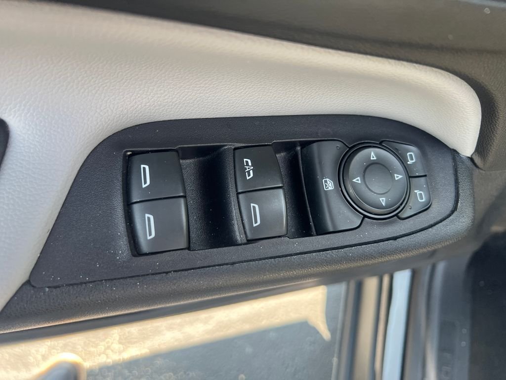 Used 2020 Black Chevrolet LS image 13