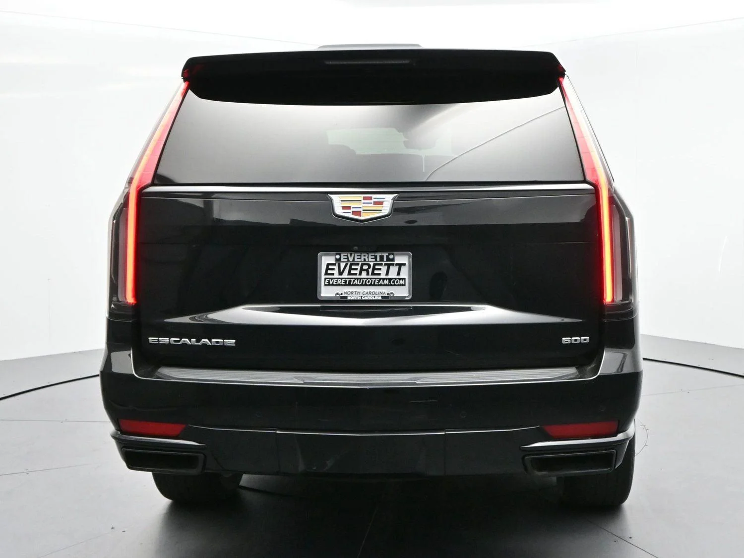 Used 2023 Black Raven Cadillac Sport image 6