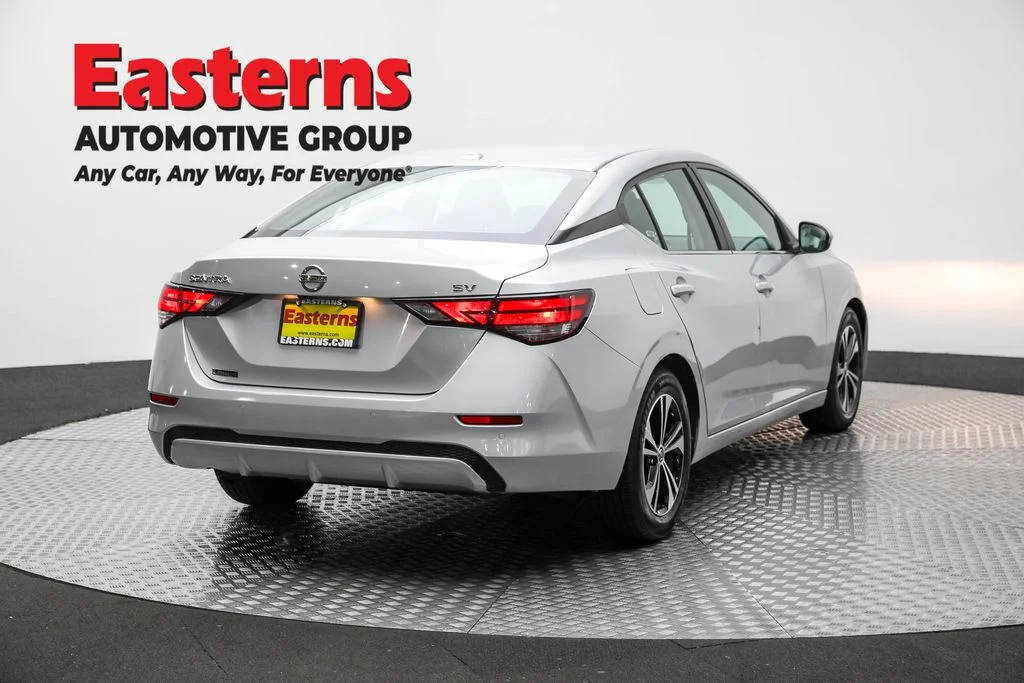 Used 2022 Silver Nissan SV image 5