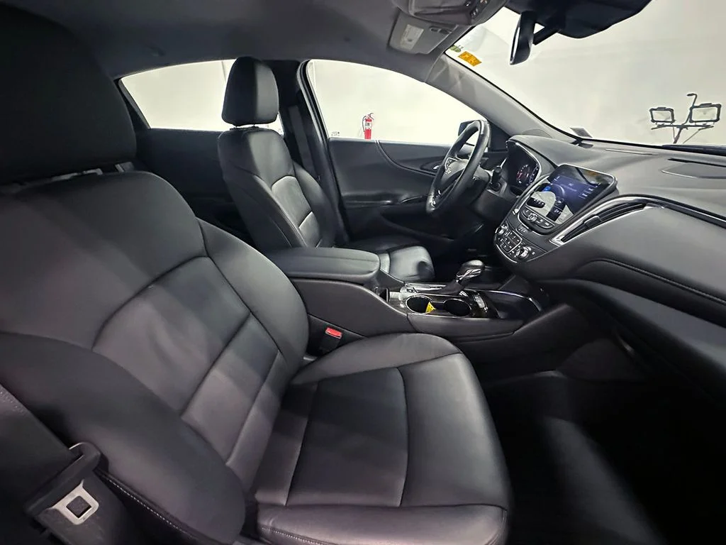 Used 2024 Blue Chevrolet LT image 26