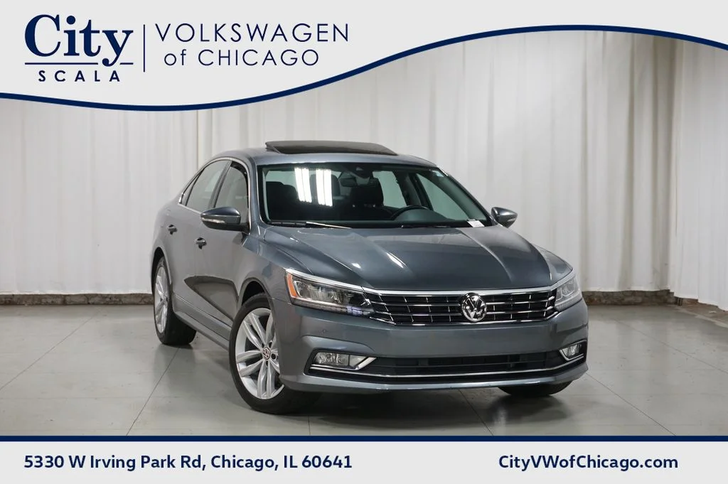 2018 Volkswagen Passat 2.0T SEL Premium Auto's photo