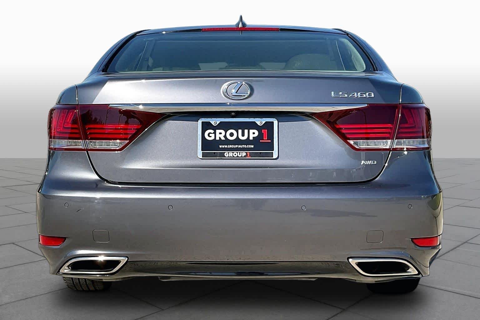 Used 2015 Nebula Gray Pearl Lexus  image 4