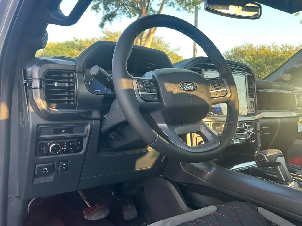 New 2026 Avalanche Ford Lariat image 34