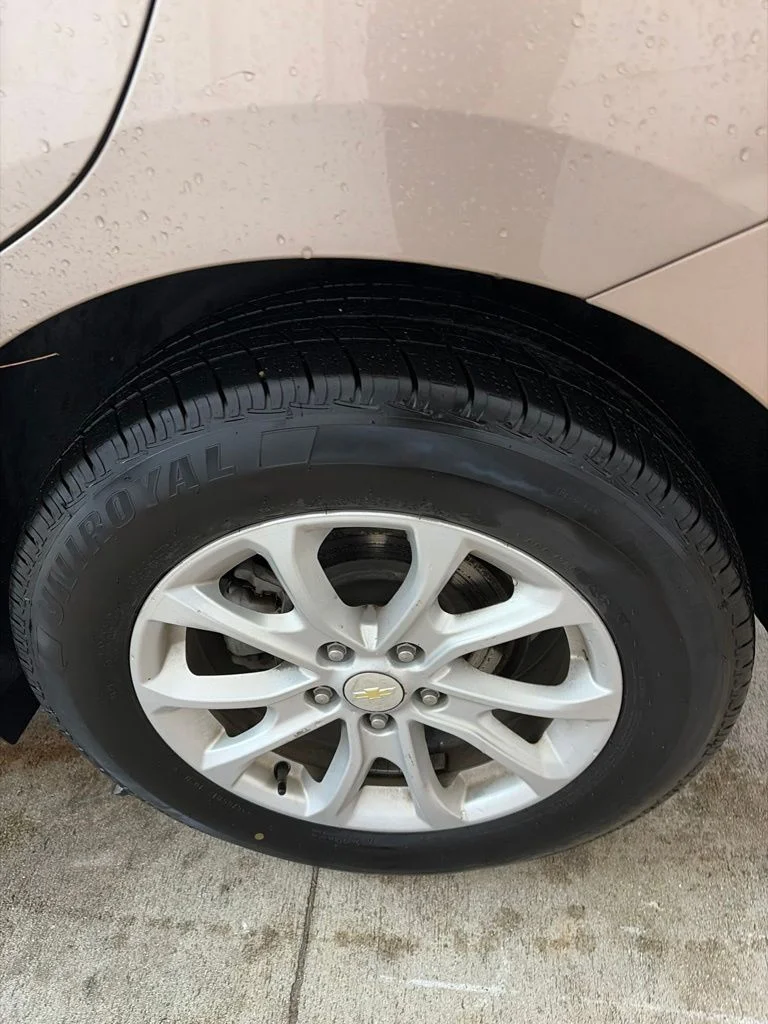 Used 2018 Sandy Ridge Metallic Chevrolet LT image 11