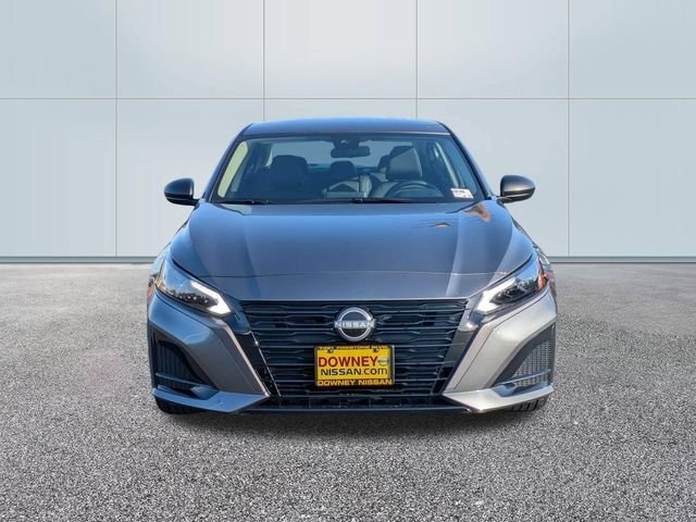 New 2026 Gun Metallic Nissan 2.5 SV image 3
