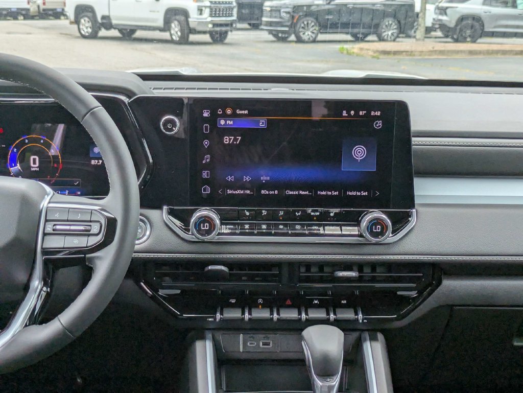 2026 Chevrolet Colorado LT - Photo 18