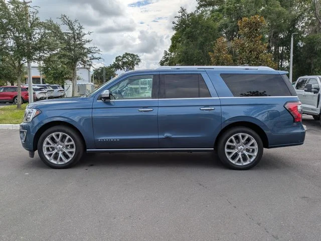 Used 2018 Blue Metallic Ford Platinum image 6