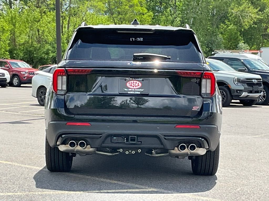 New 2026 Agate Black Metallic Ford ST image 28