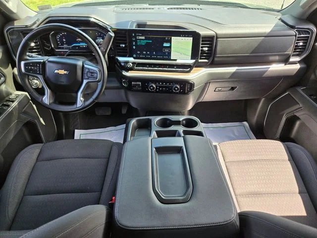 Used 2025 Gray Chevrolet LT image 14