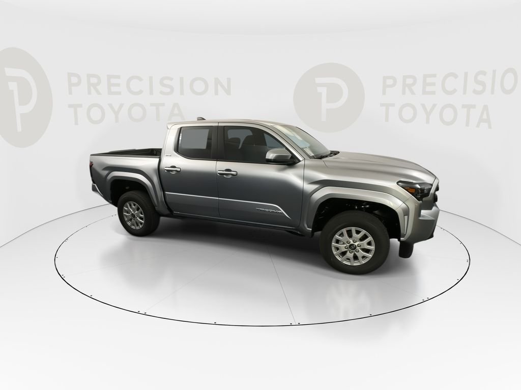 2026 Toyota Tacoma SR5 - Photo 24