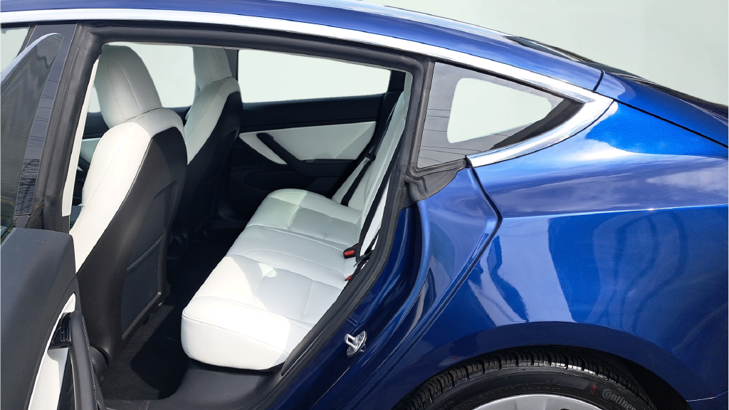 Used 2020 Blue Tesla Long Range image 12
