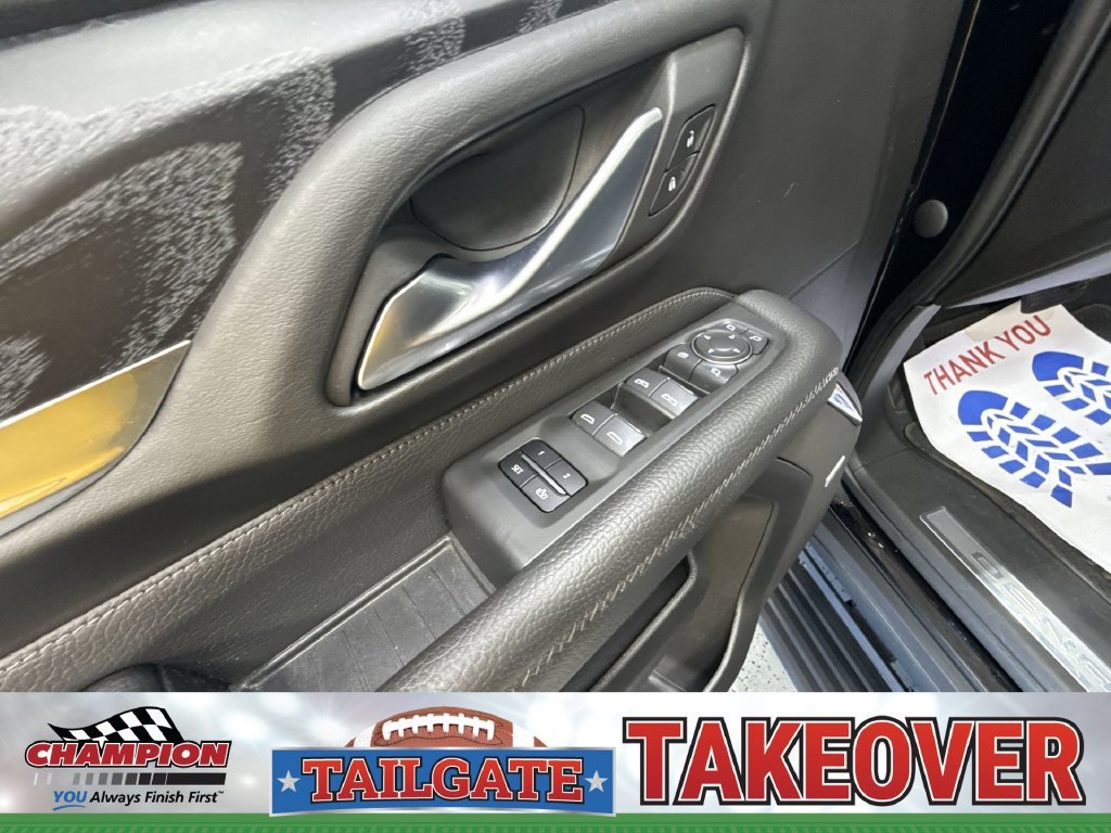 2022 GMC Yukon Denali - Photo 31