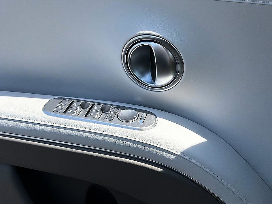 New 2026 Abyss Black Pearl Hyundai SEL AWD image 14