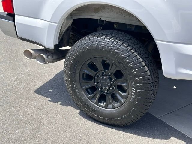 Used 2020 Oxford White Ford XLT image 28