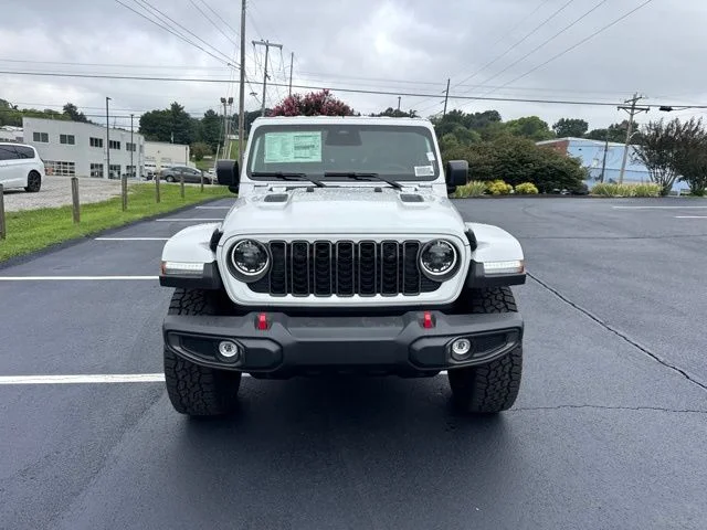 New 2026 Bright White Clear-Coat Exterior Paint Jeep Rubicon image 2