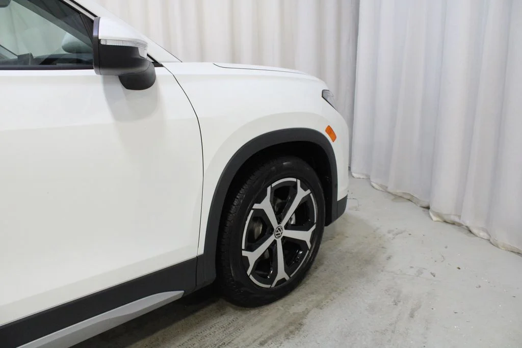New 2026 White Volkswagen SE image 27