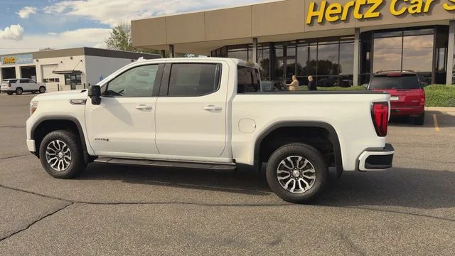 Used 2019 White GMC AT4 image 6