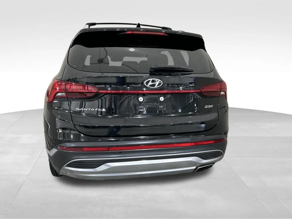 Used 2022 Black Hyundai Limited image 4