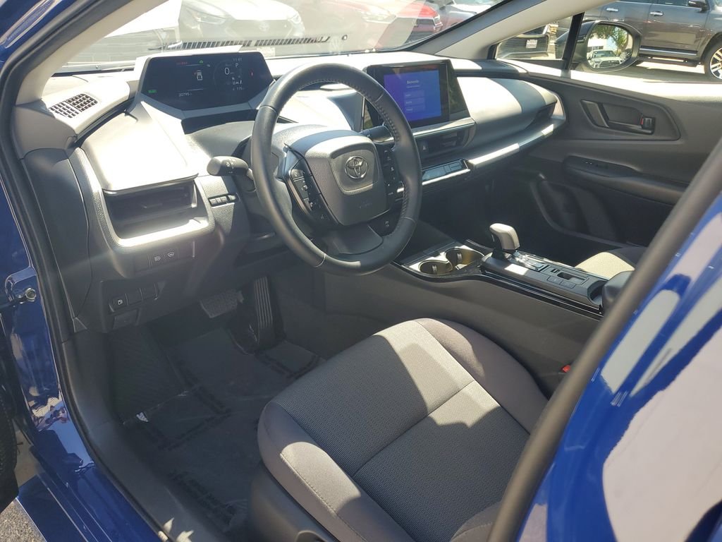 Used 2025 Blue Toyota LE image 17