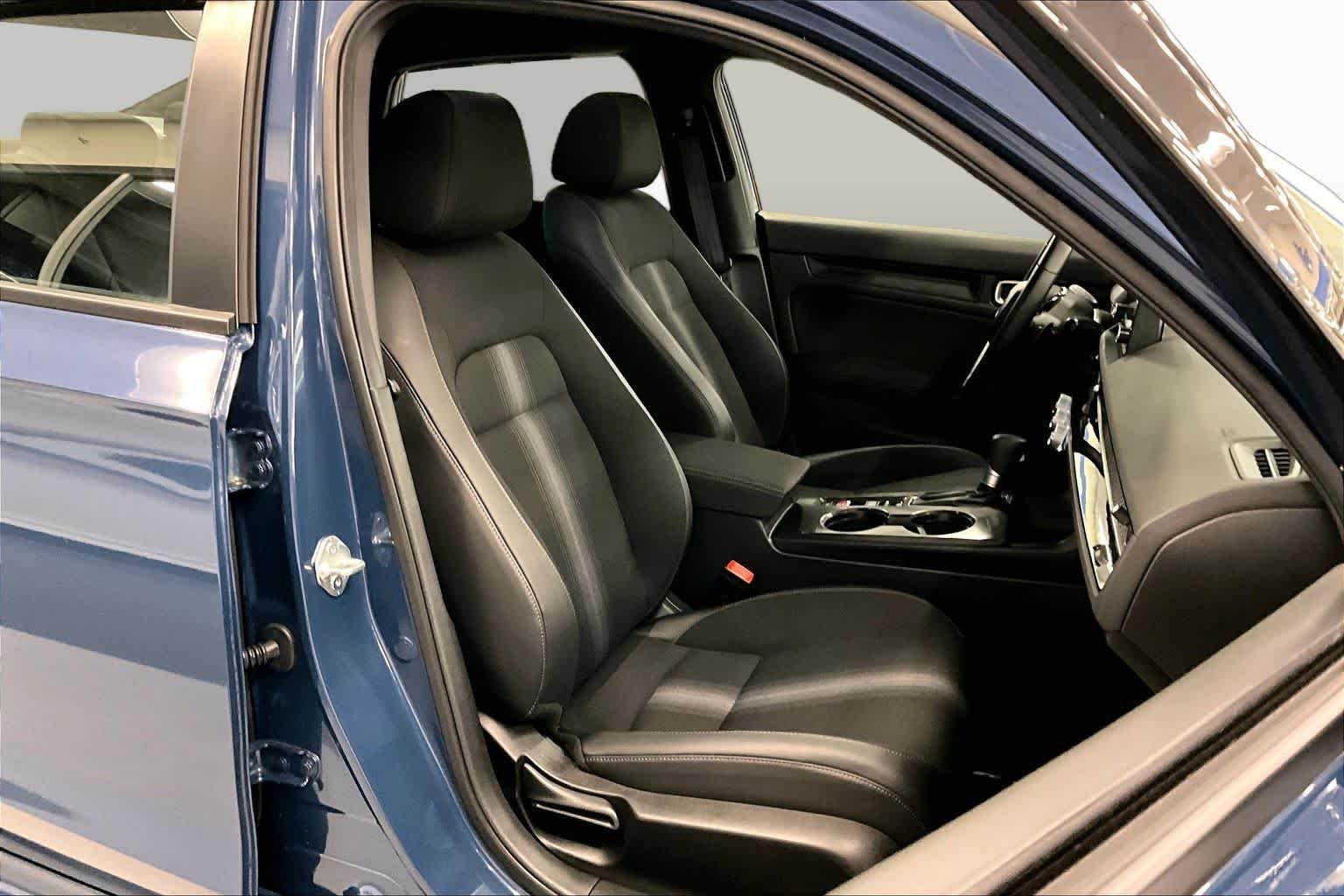 Used 2026 Blue Lagoon Pearl Honda Sport image 9
