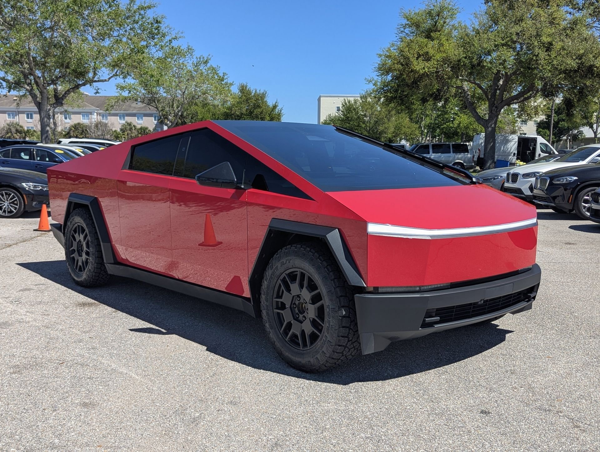2024 Tesla Cybertruck Crew Cab AWD