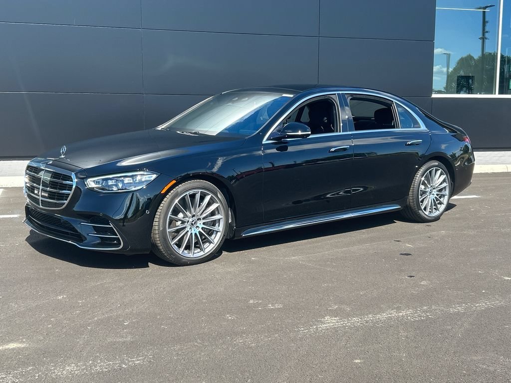 New 2026 Black Mercedes-Benz S580 image 38