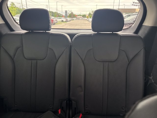 Used 2022 Red Kia X-Line SX Prestige image 22